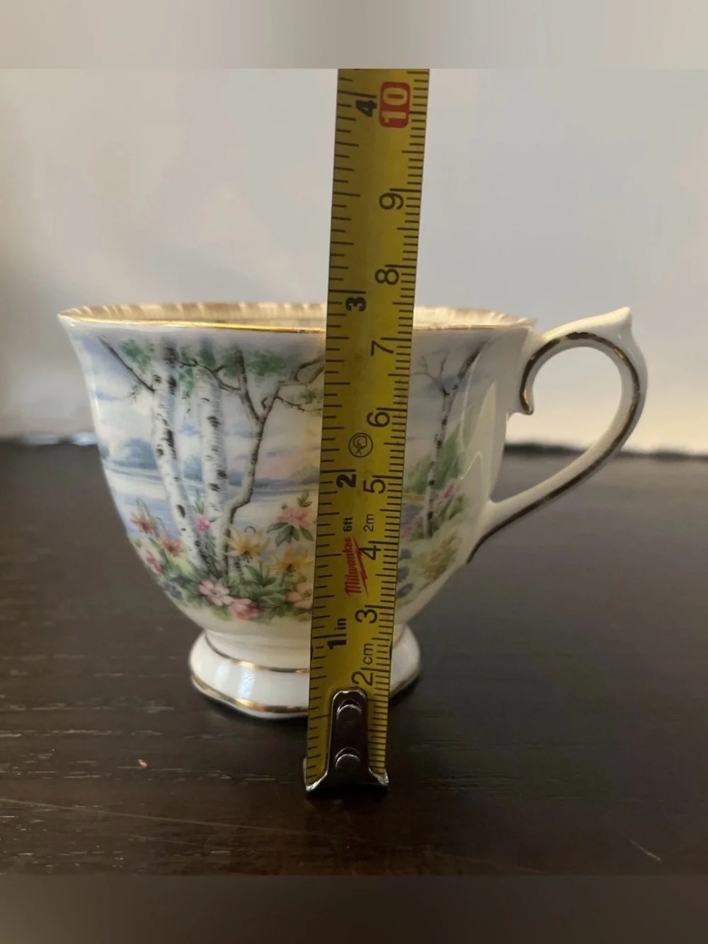 N/A vintage royal
